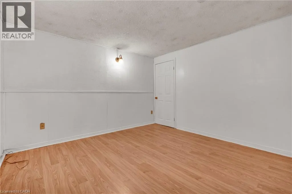 105 HANSEN Road N Unit# 102, #102