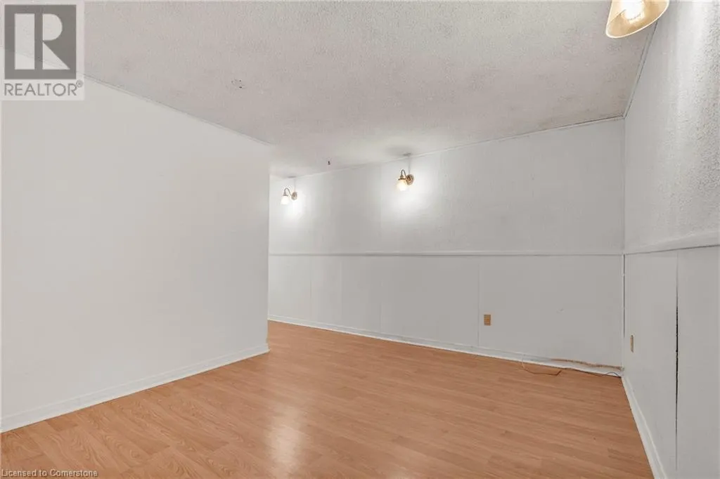 105 HANSEN Road N Unit# 102, #102