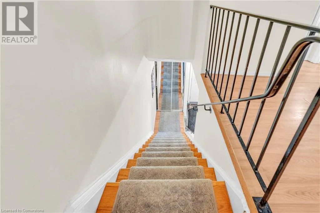 105 HANSEN Road N Unit# 102, #102