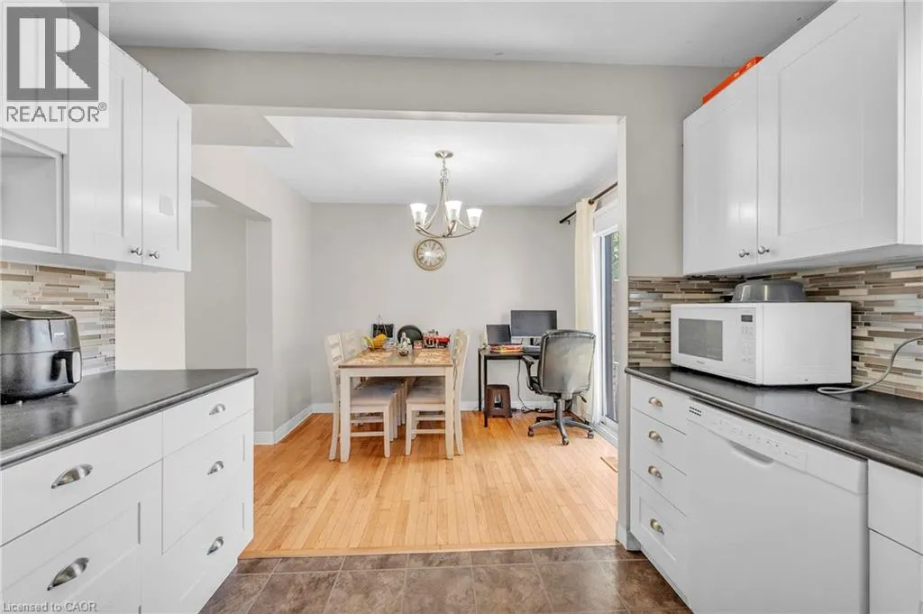 105 HANSEN Road N Unit# 102, #102