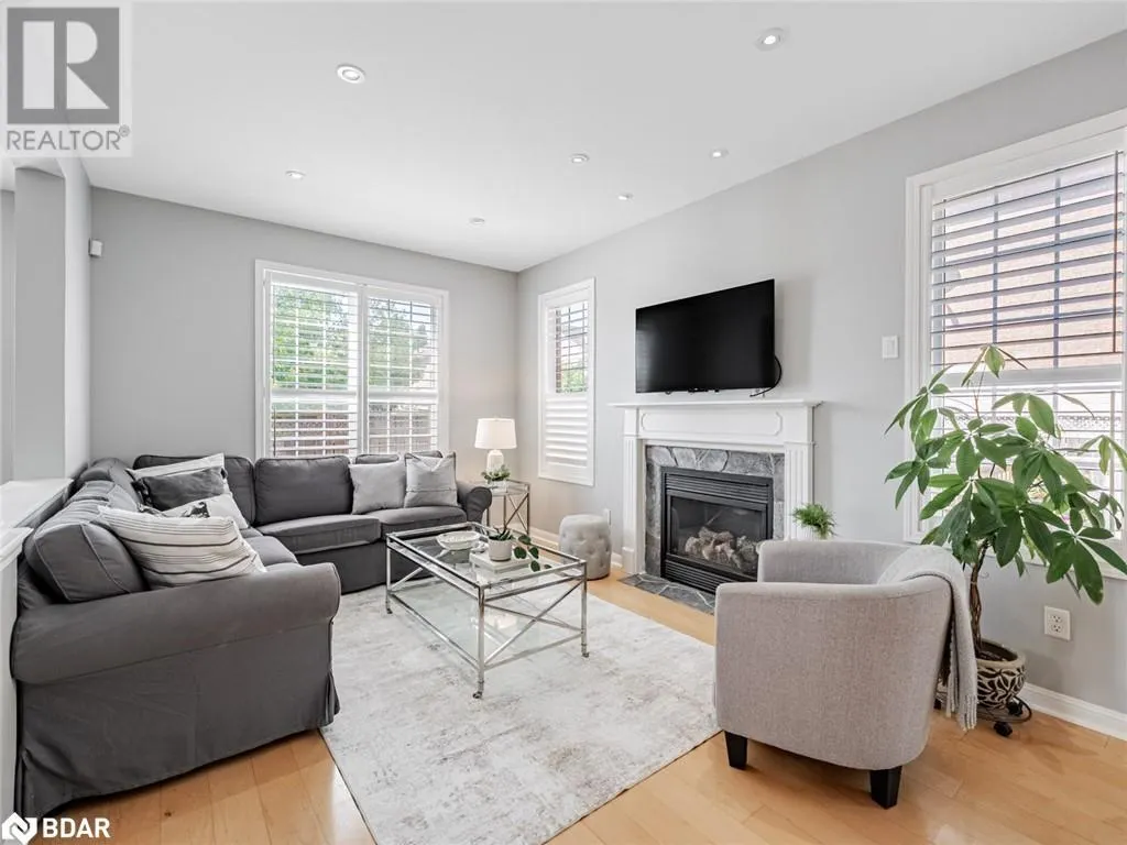 943 TRUDEAU Drive