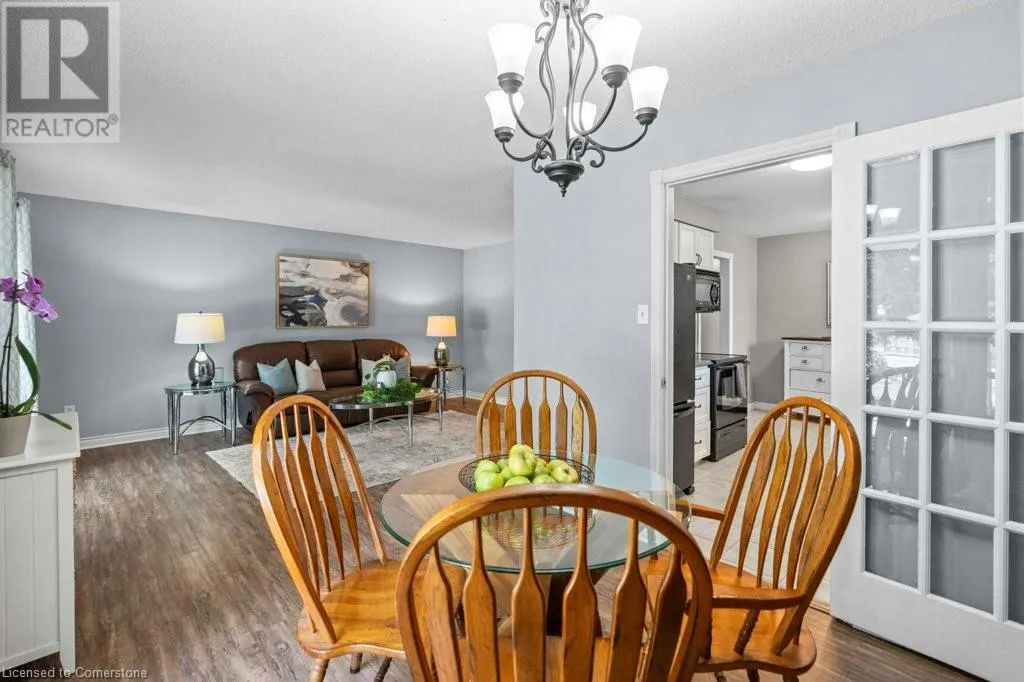 44 CEDARLAND Drive