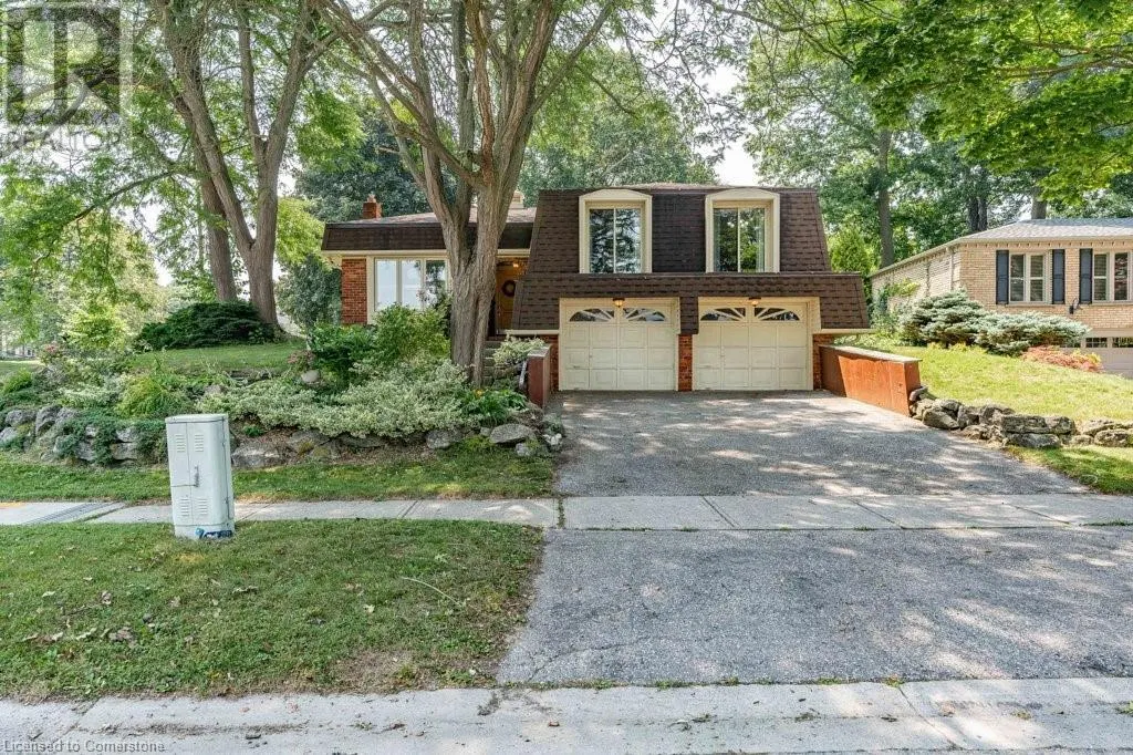 44 CEDARLAND Drive