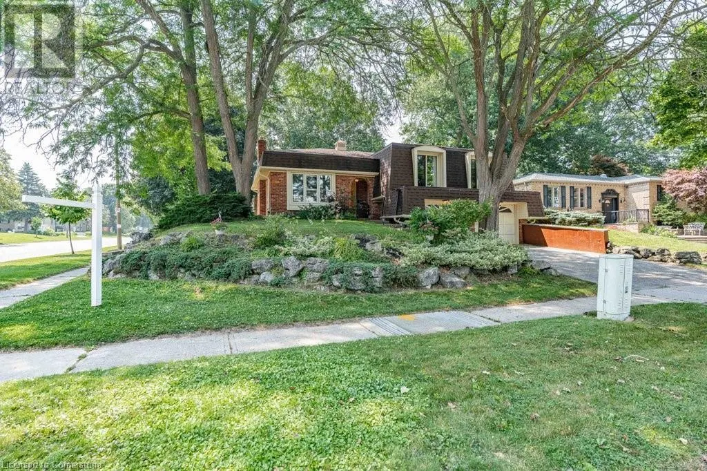 44 CEDARLAND Drive
