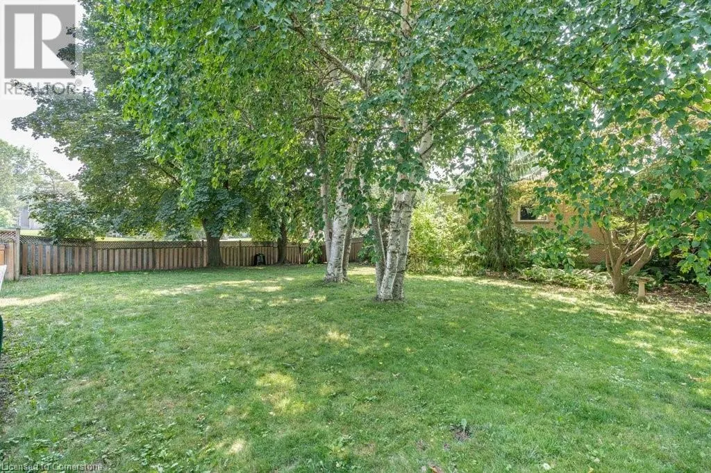 44 CEDARLAND Drive