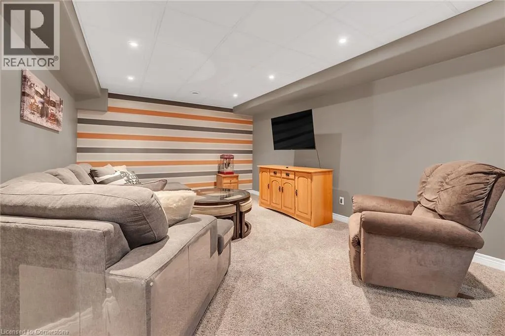 25 MILLCROFT Drive