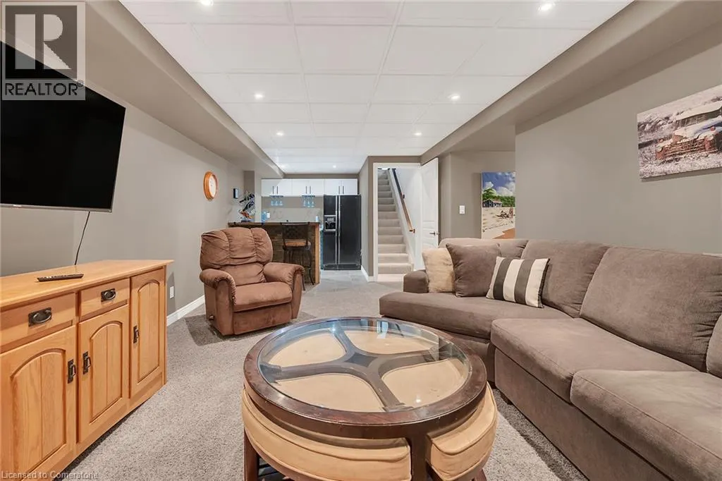 25 MILLCROFT Drive