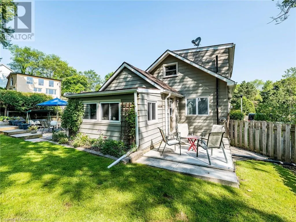 25 HIGHLANDER Street