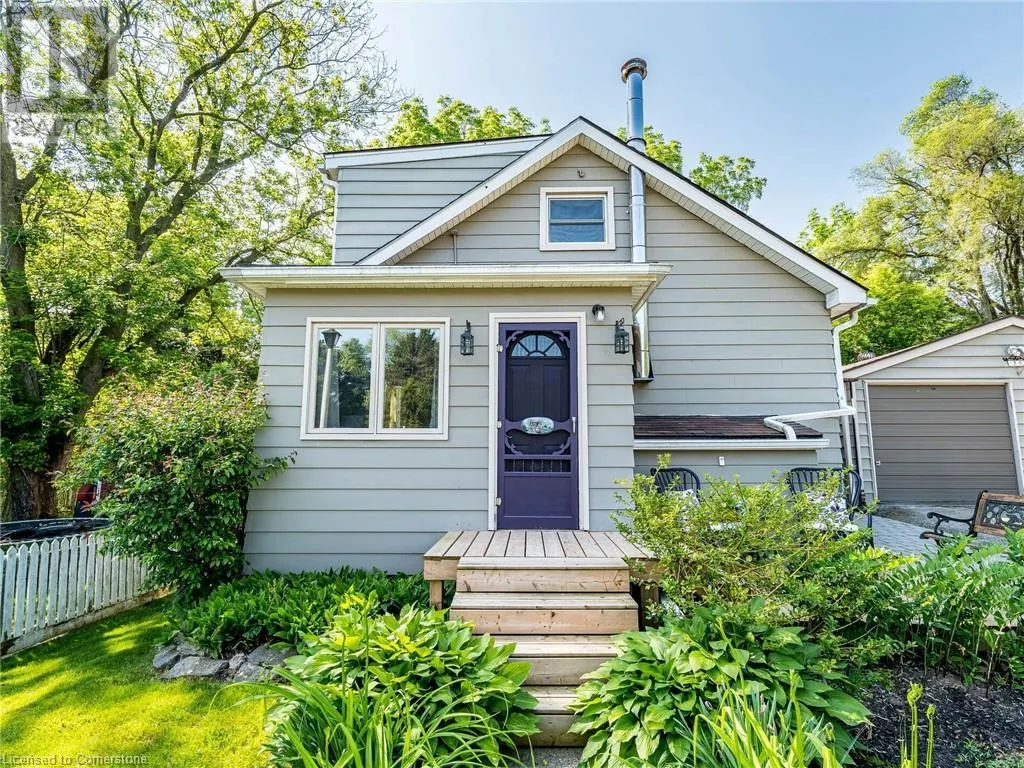 25 HIGHLANDER Street