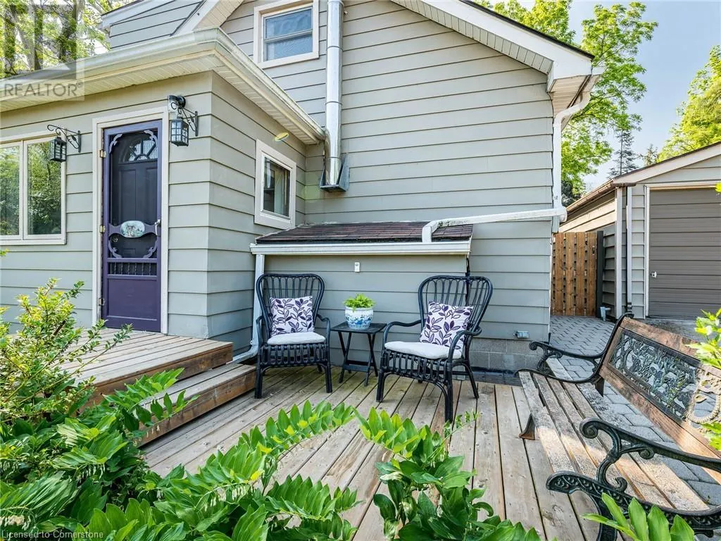 25 HIGHLANDER Street