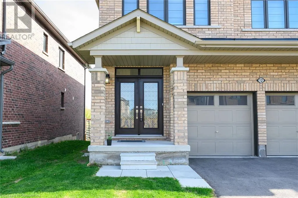 12 MIDHURST Heights
