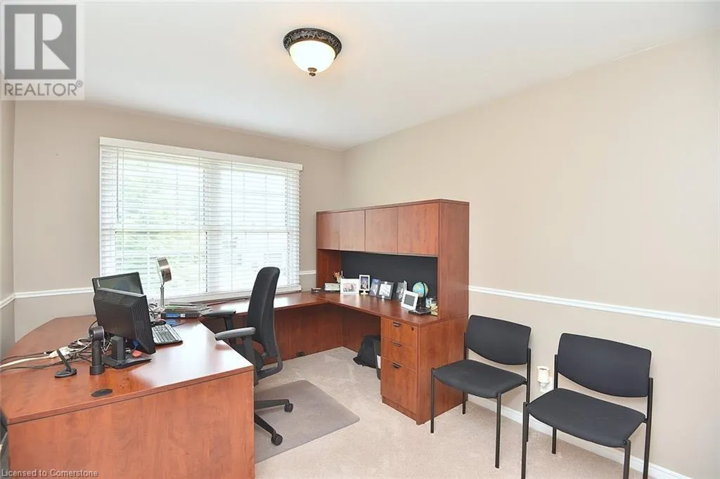 3 SUTER Crescent