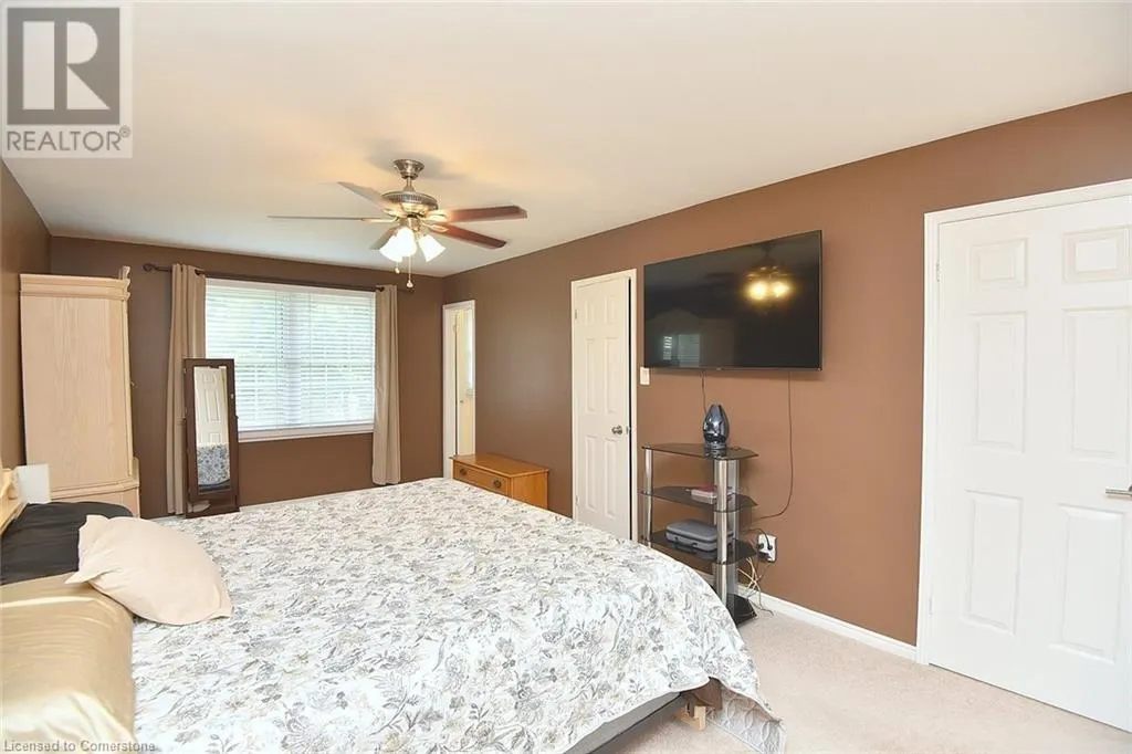 3 SUTER Crescent