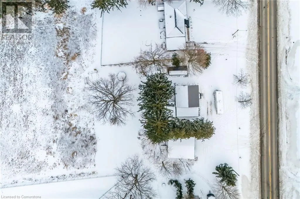 211 THOMPSON RD WEST Road