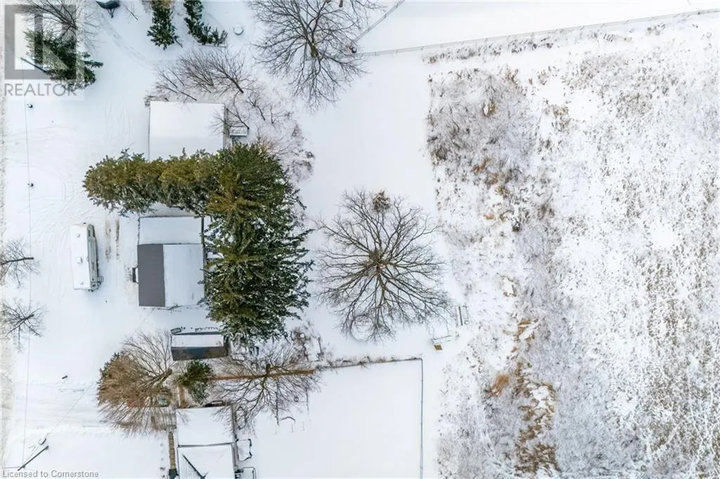 211 THOMPSON RD WEST Road