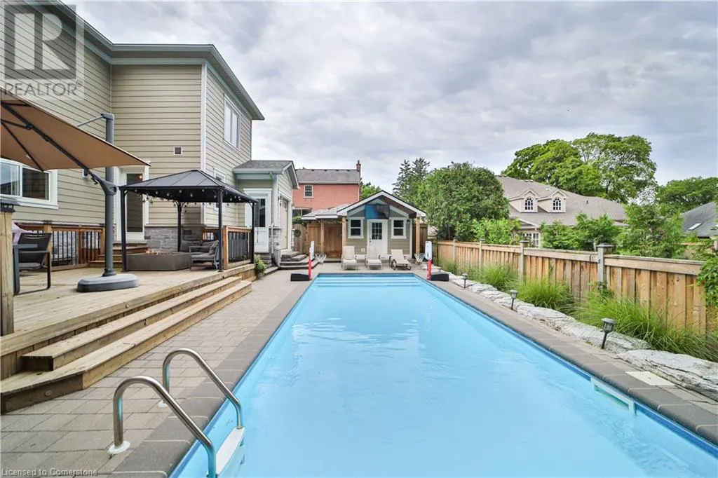 298 SHOREVIEW Road