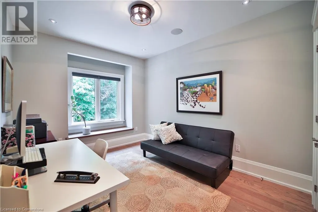298 SHOREVIEW Road
