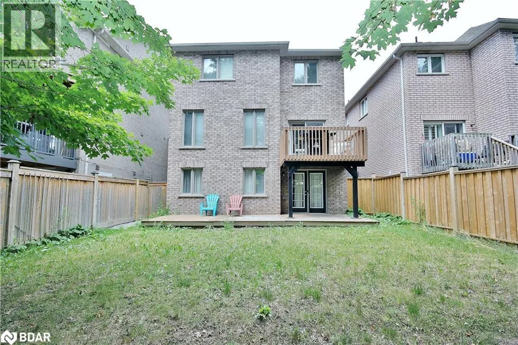 2164 DAWSON Crescent