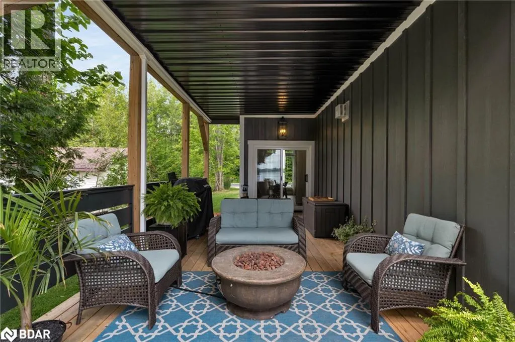 3239 CRESCENT BAY Road
