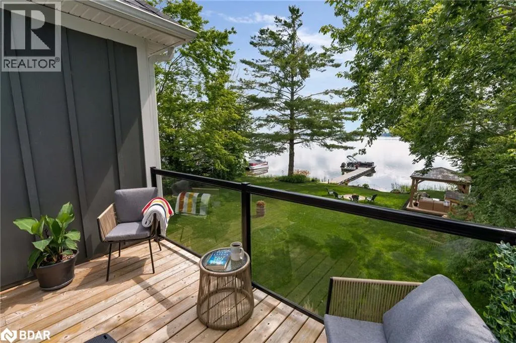 3239 CRESCENT BAY Road