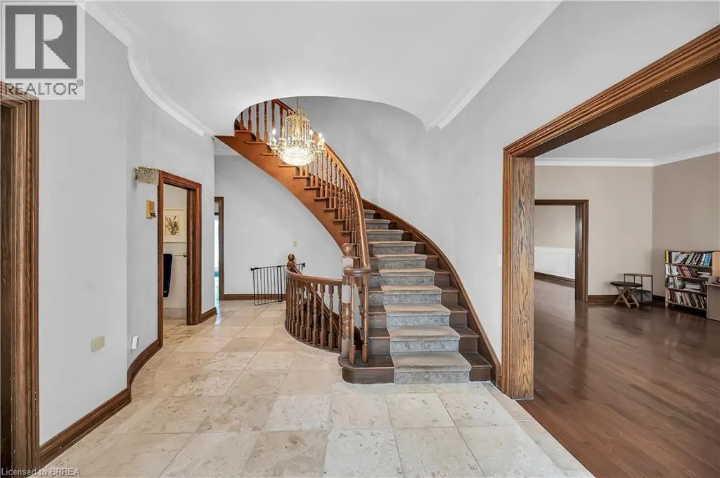 10 FIELDSTONE Circle
