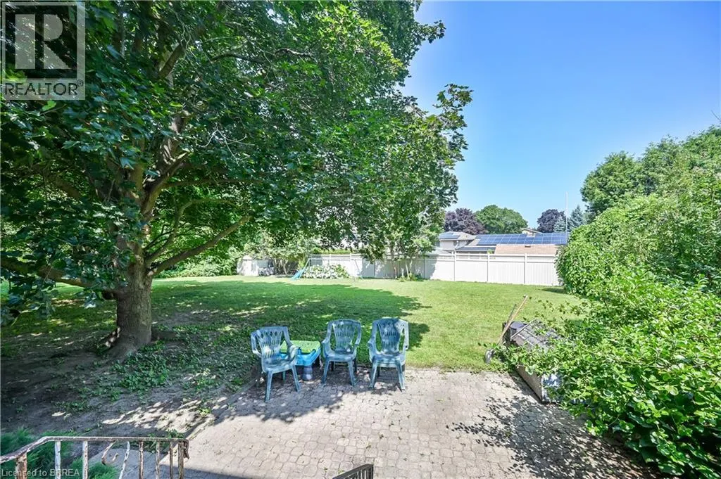 10 FIELDSTONE Circle
