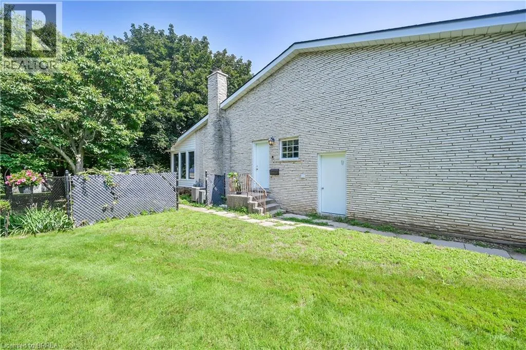 10 FIELDSTONE Circle