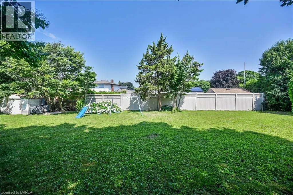 10 FIELDSTONE Circle