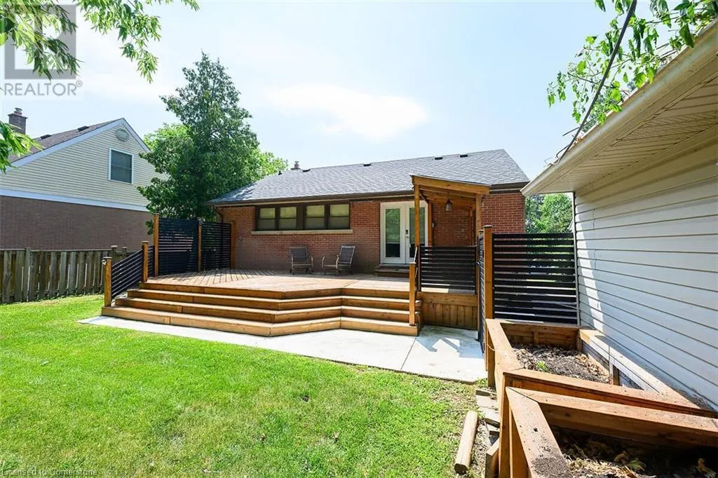 28 MARION Crescent