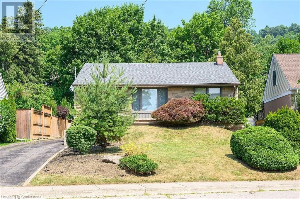 28 MARION Crescent