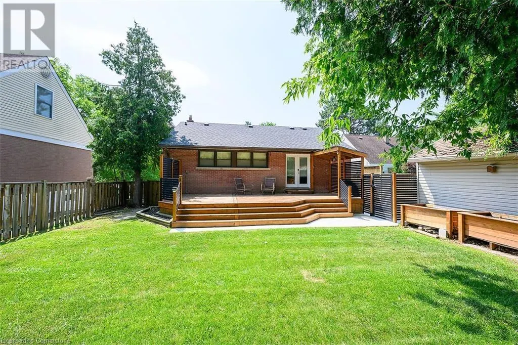 28 MARION Crescent