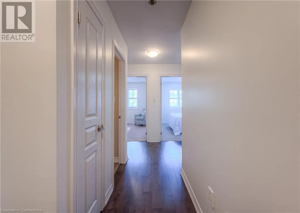 215 DUNDAS Street E Unit# 38, #38