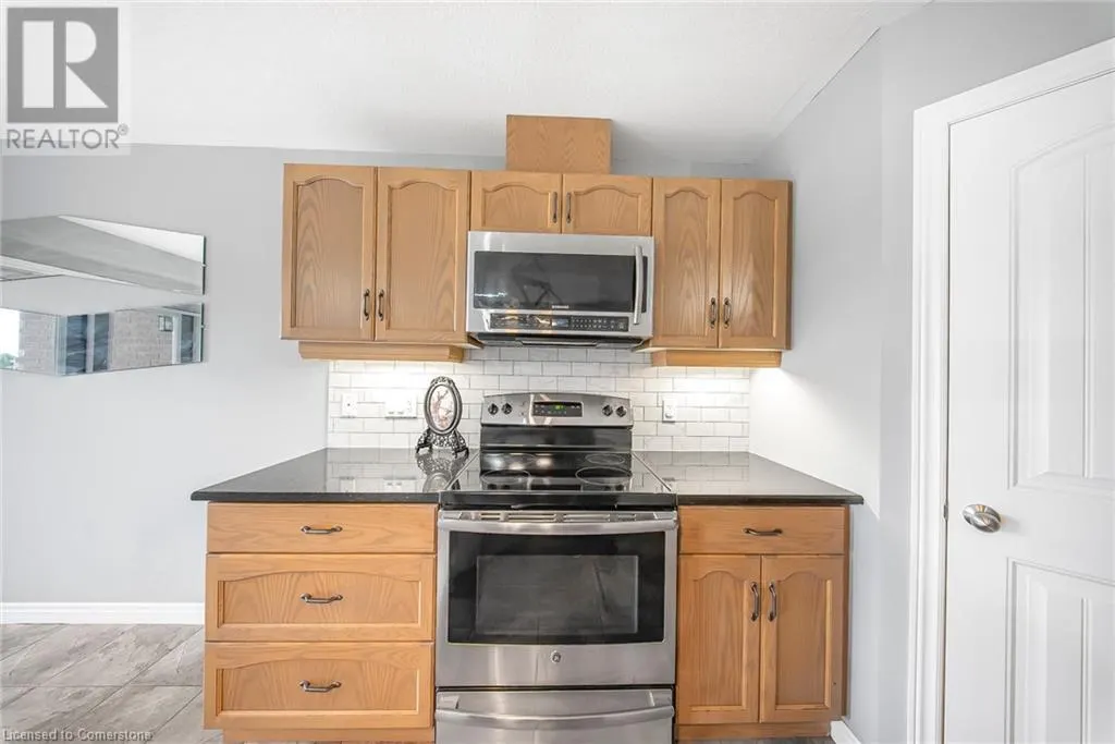 1441 DUNKIRK Avenue