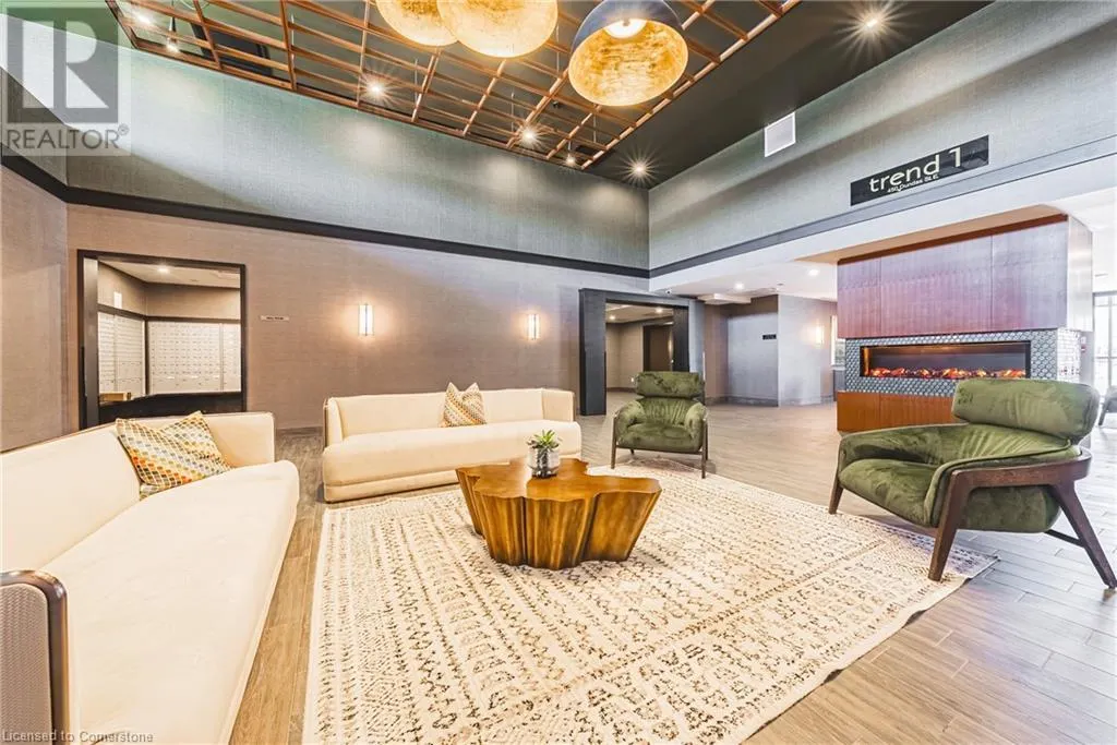 450 DUNDAS Street E Unit# 1213, #1213