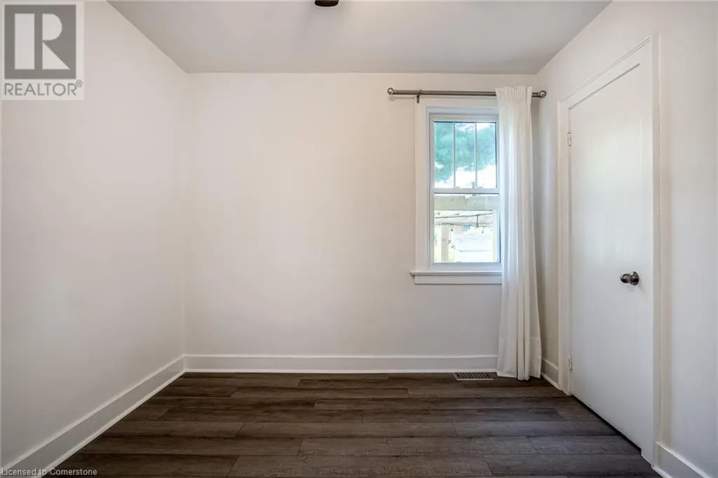 540 NIAGARA Street