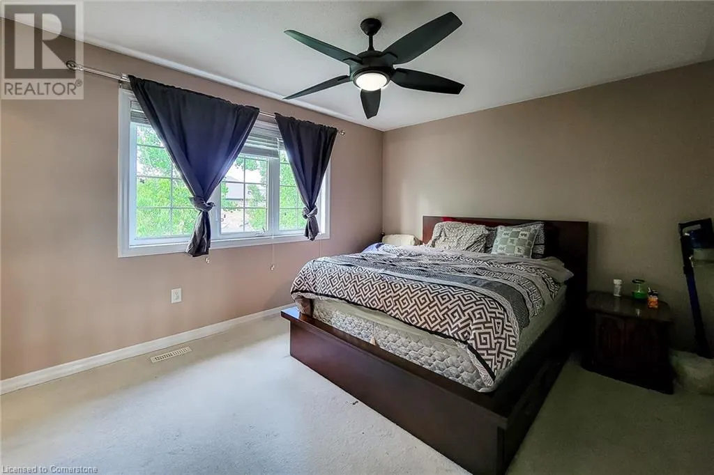 128 MONTREAL Circle