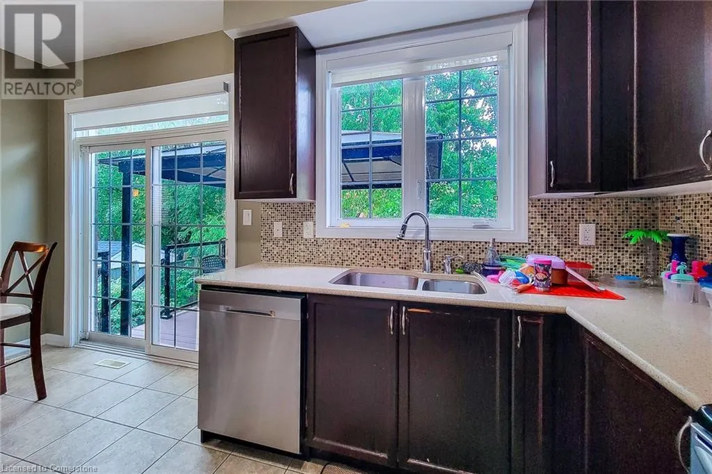 128 MONTREAL Circle