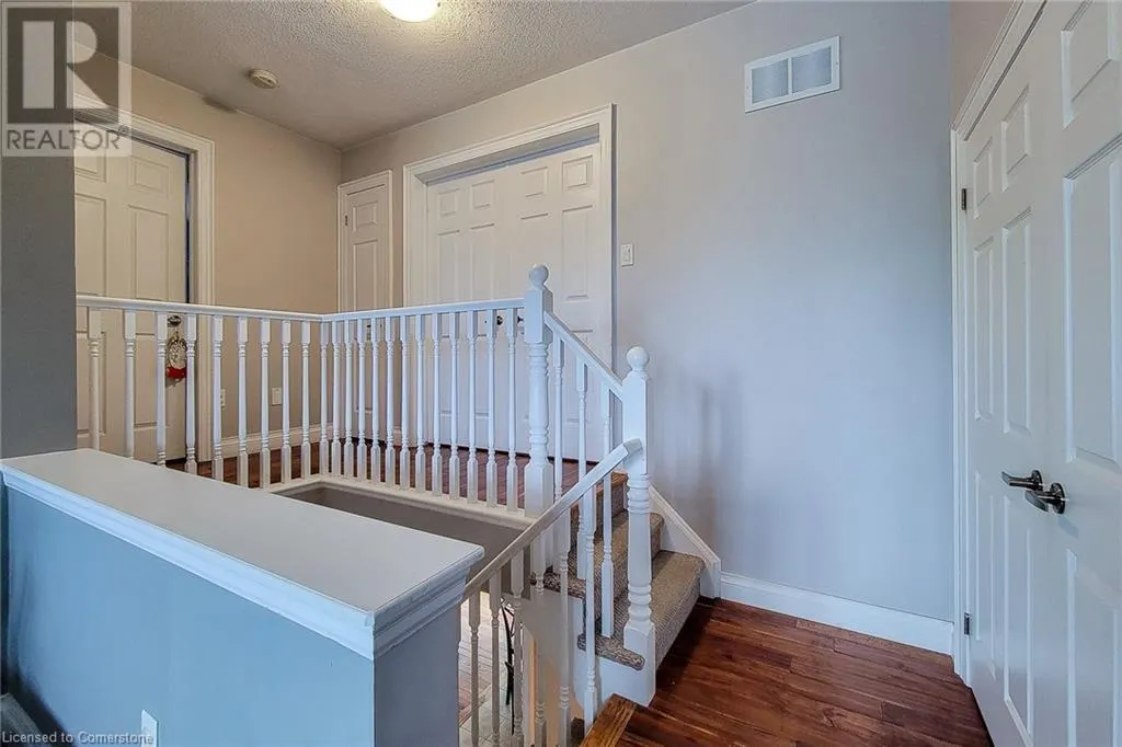 128 MONTREAL Circle