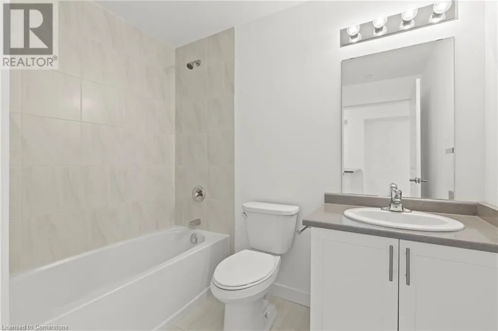 450 DUNDAS Street E Unit# 219, #219