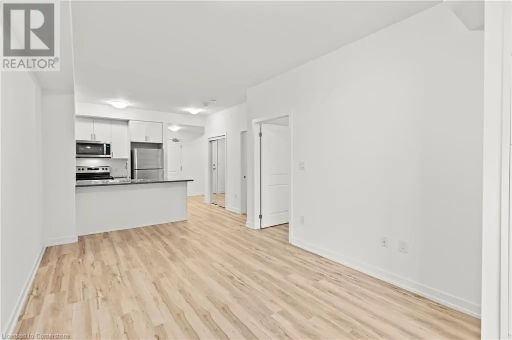 450 DUNDAS Street E Unit# 219, #219