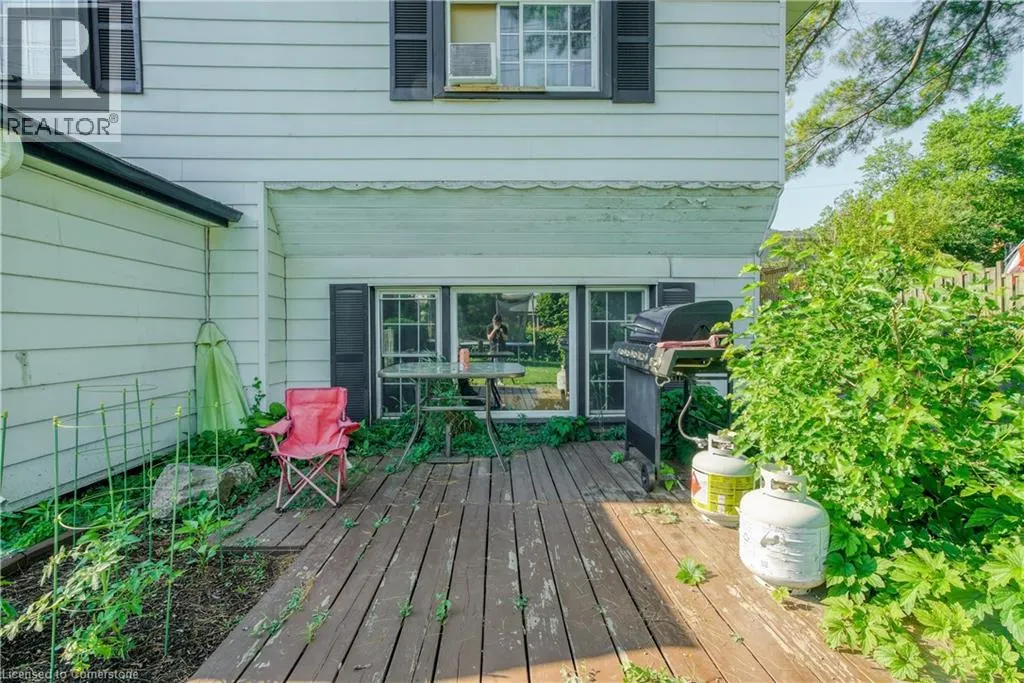 13 BROOKLYNNE Road