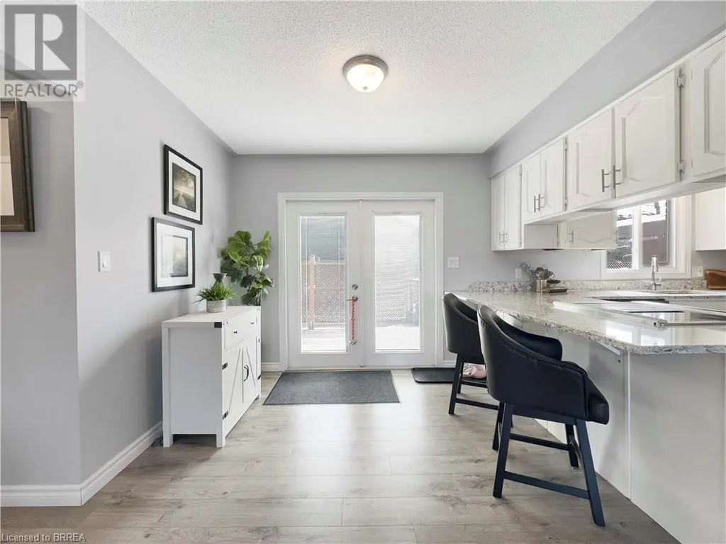 30 LINGWOOD Drive