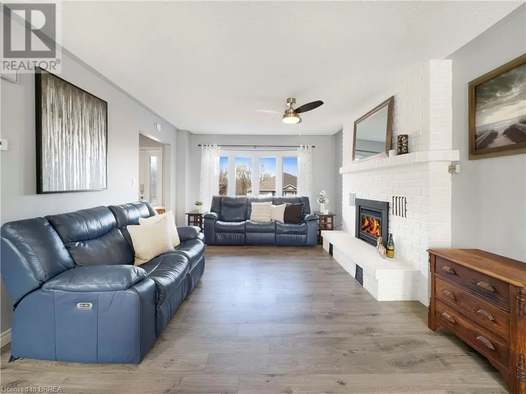 30 LINGWOOD Drive