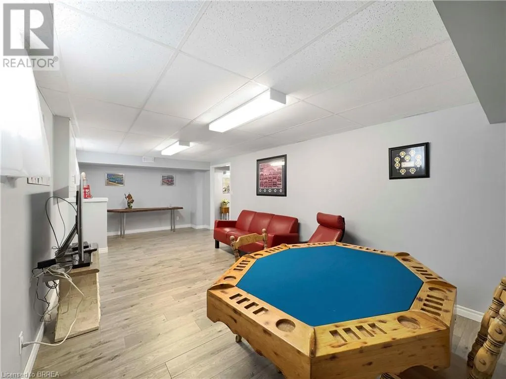 30 LINGWOOD Drive