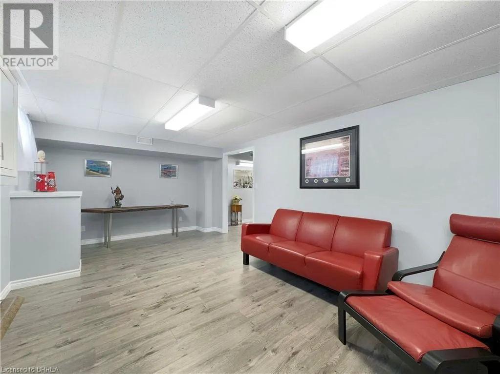 30 LINGWOOD Drive