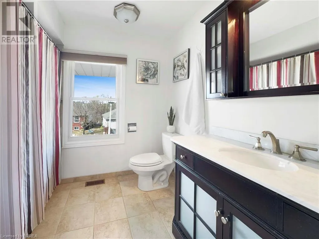30 LINGWOOD Drive