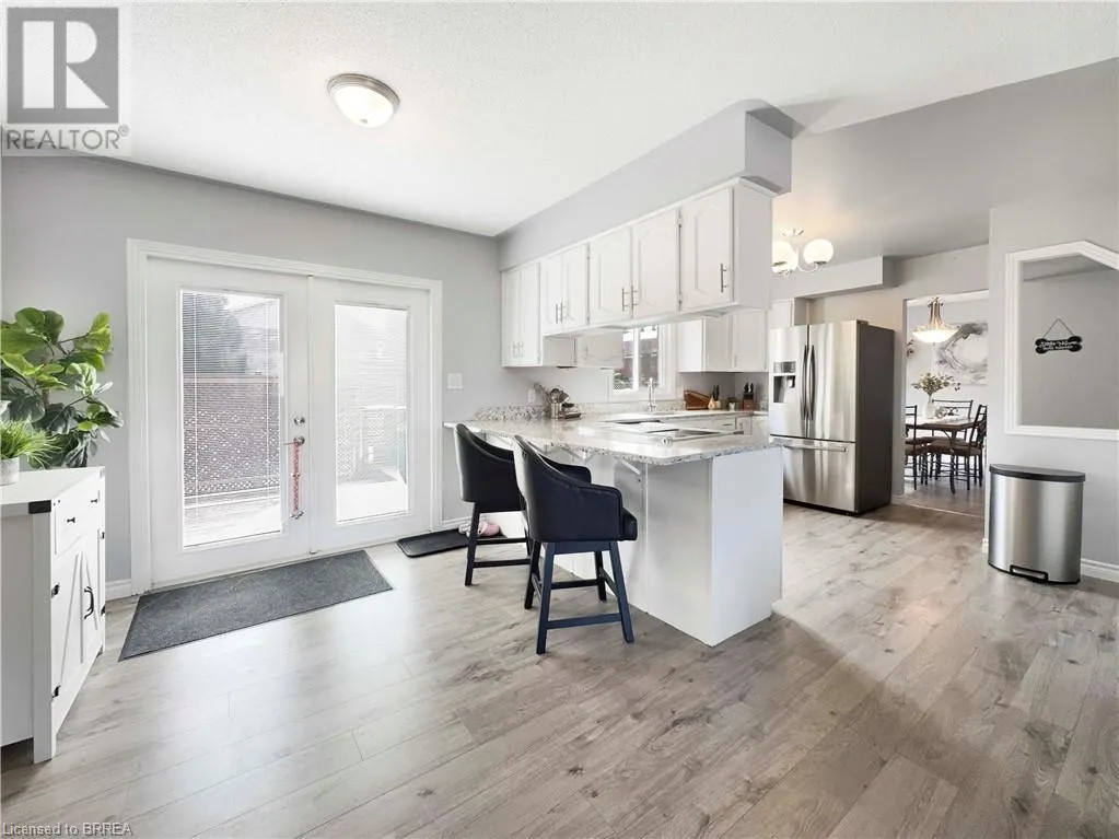 30 LINGWOOD Drive