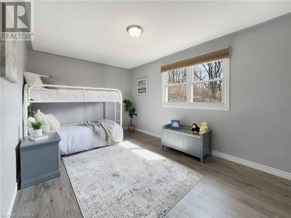 30 LINGWOOD Drive