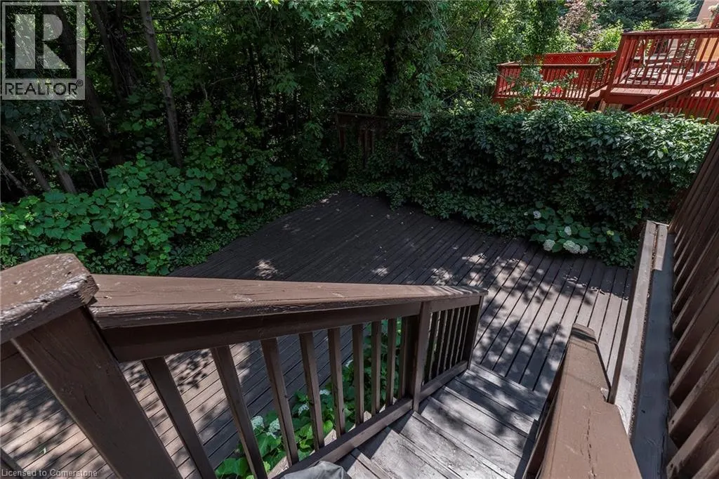 3770 FOREST BLUFF Crescent