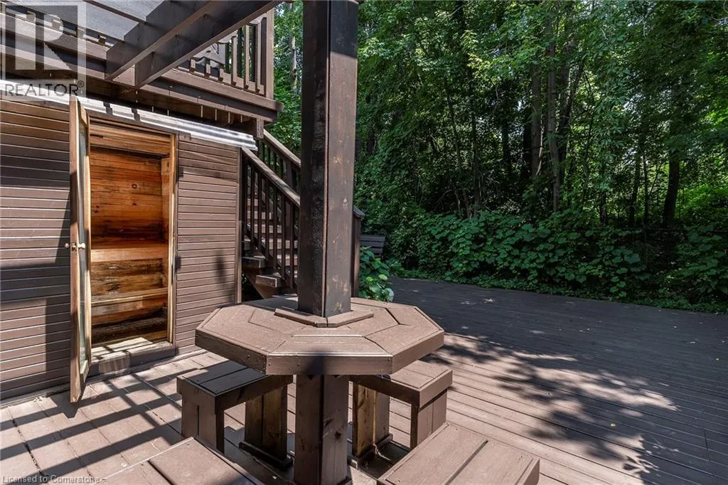 3770 FOREST BLUFF Crescent